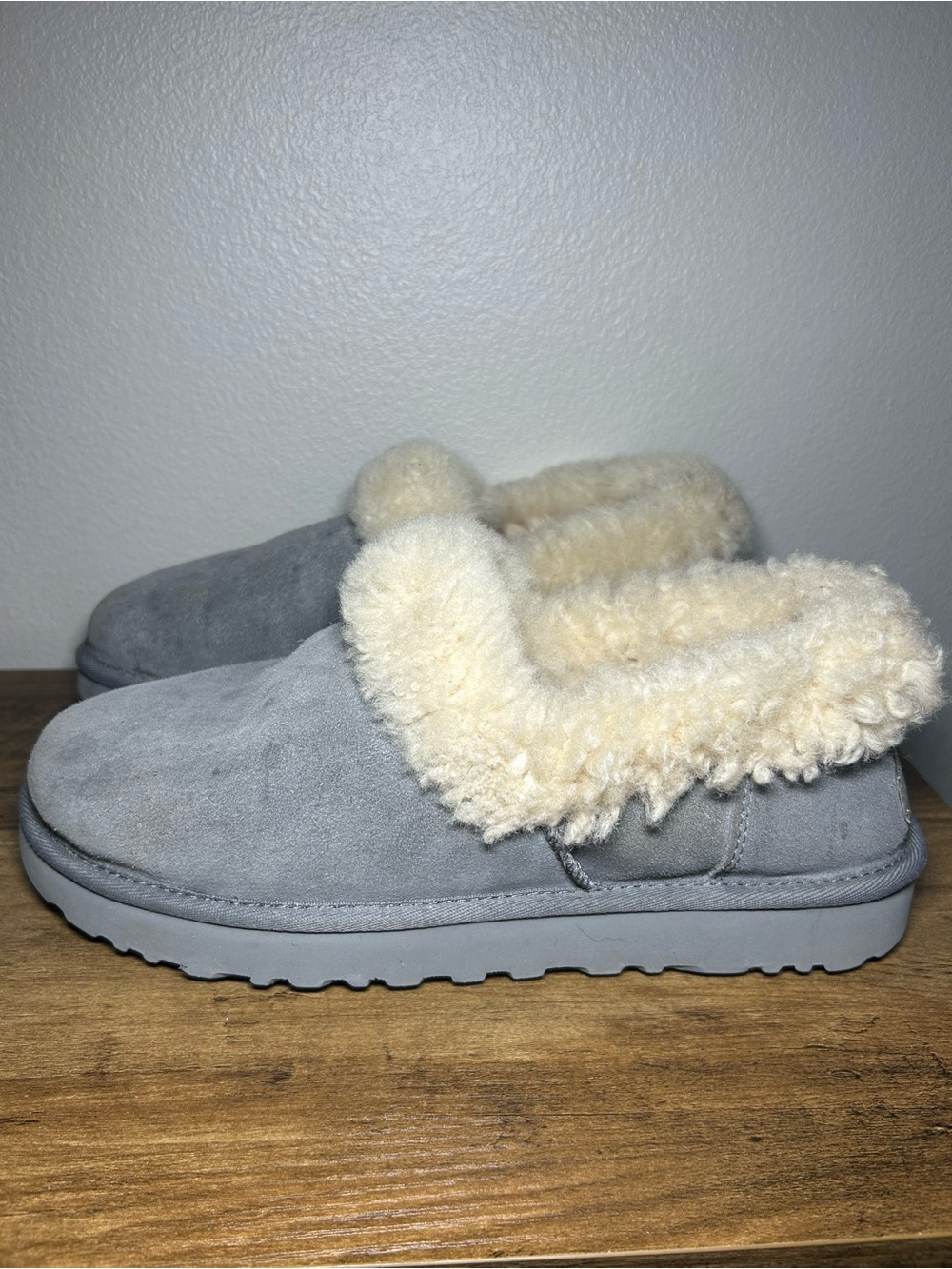 UGG Women’s Gray Suede Slip-On Slippers with Cream Shearling